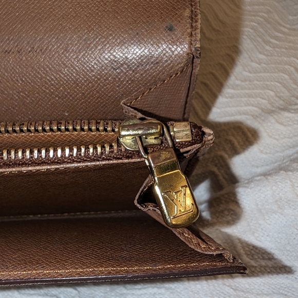 Louis Vuitton Sarah long wallet - Picture 5 of 10